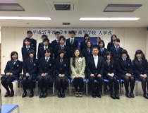 日本航空高等学校 ウィングハイスクールの先生と生徒