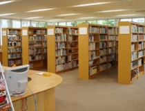 静岡県立静岡中央高等学校の図書館