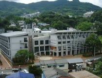 長崎県立佐世保中央高等学校の校舎