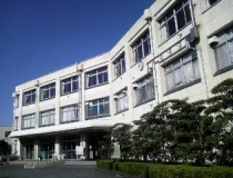 埼玉県立大宮中央高等学校の校舎